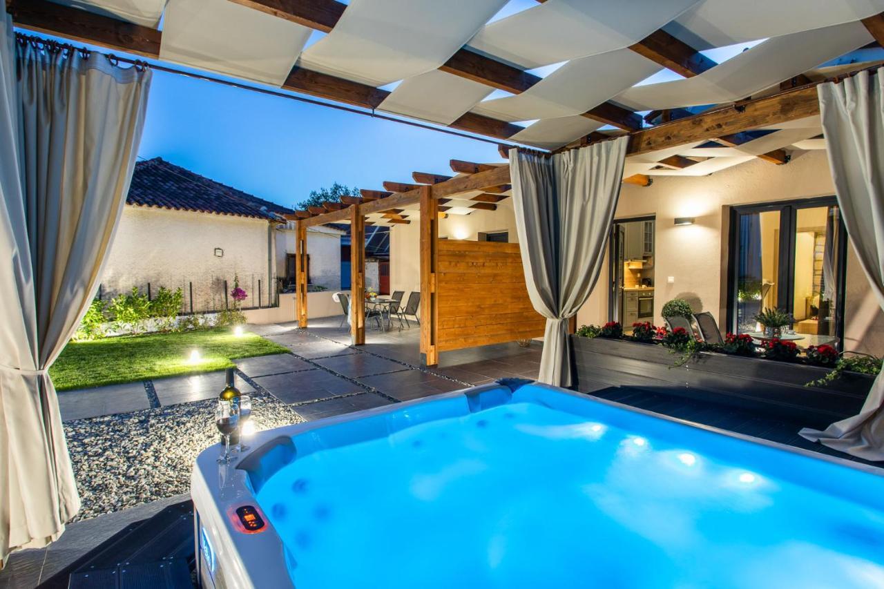 Meteora Boutique Villa A Каламбака Екстер'єр фото